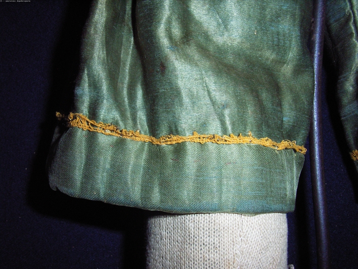 Pantaloni dopo il restauro